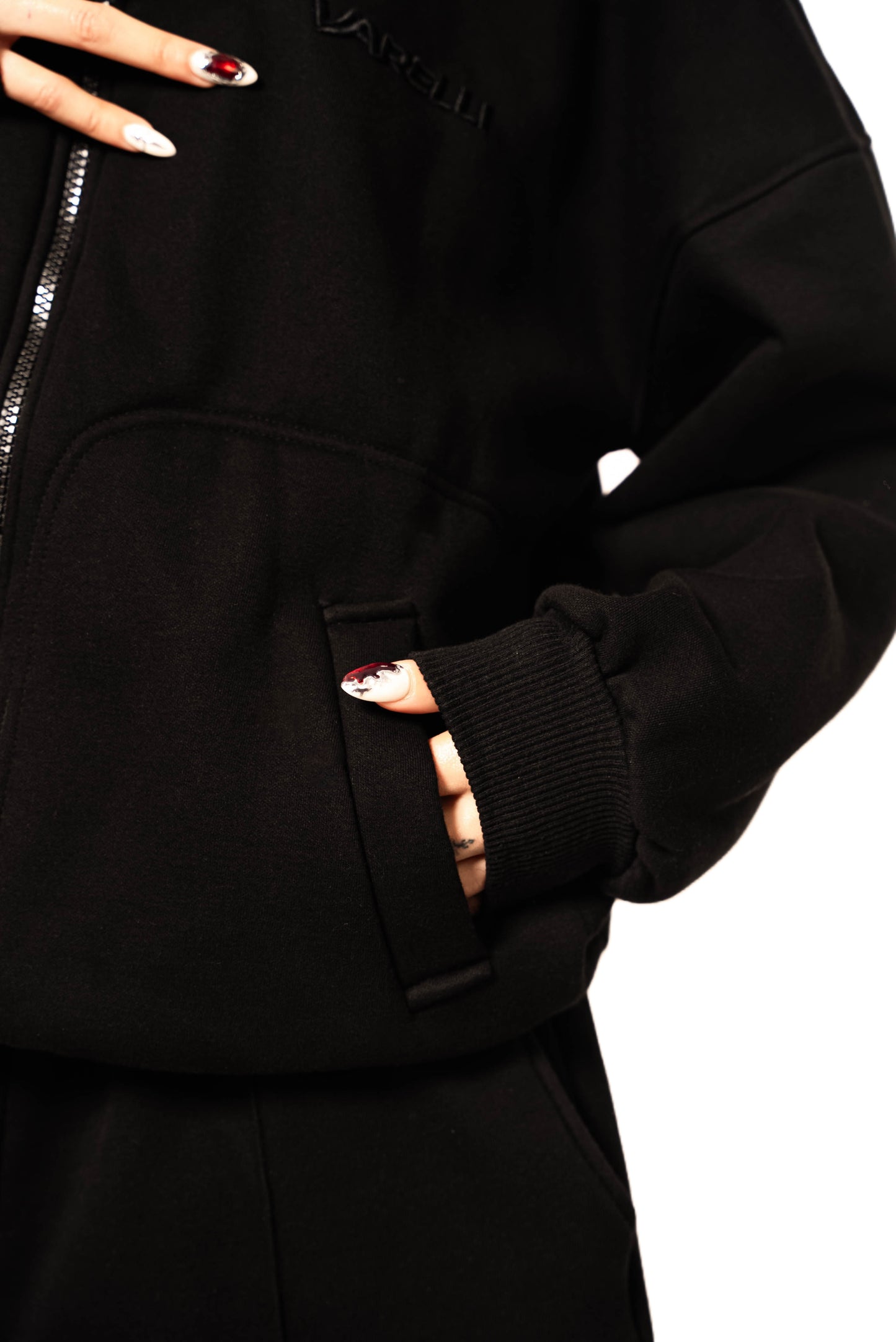 NOIR ÉCLAT – VARELLI PANT