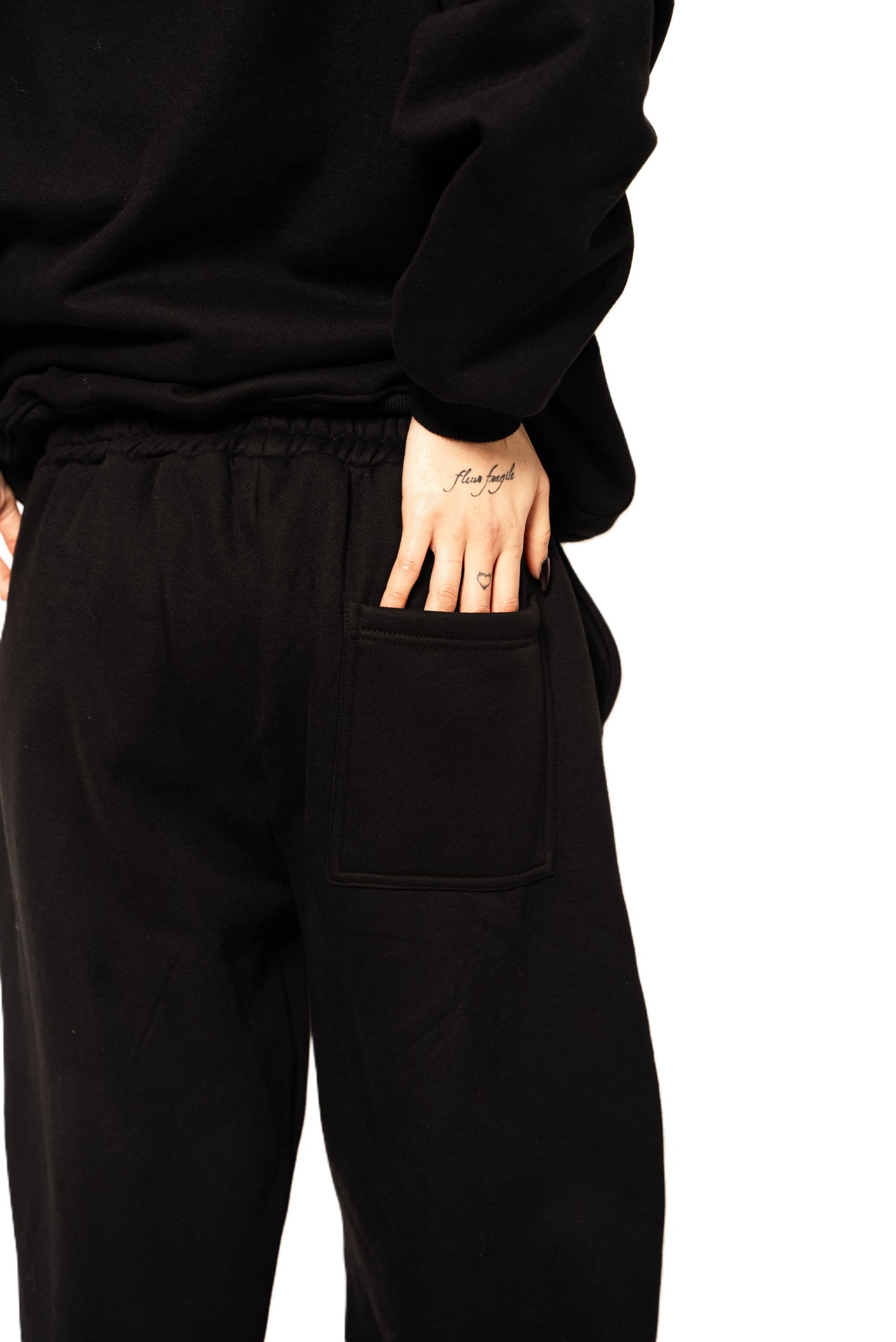 NOIR ÉCLAT – VARELLI PANT